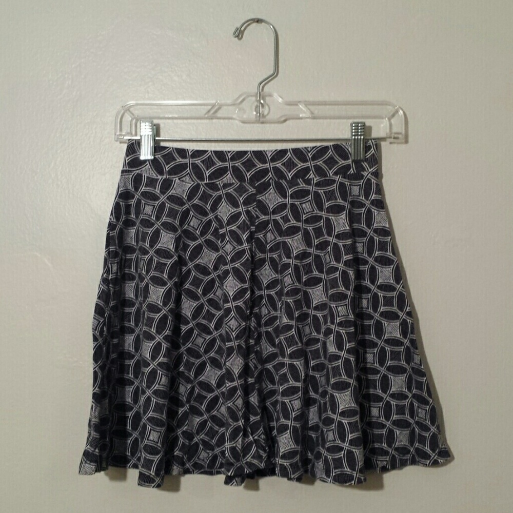 Geometic Skater Skirt